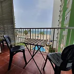 아파트 Singularstays Iv